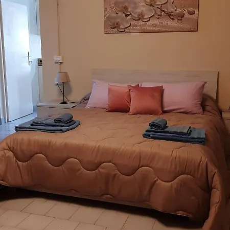 La Casetta Di Lore Apartament *